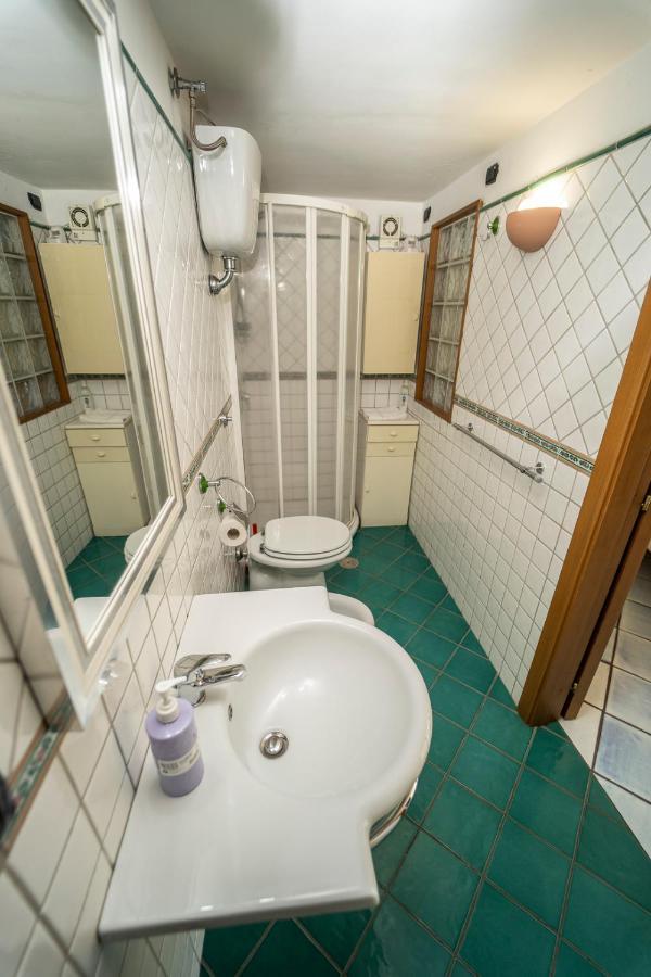 Bed and Breakfast Domus Vesuvia Torre Annunziata Zewnętrze zdjęcie