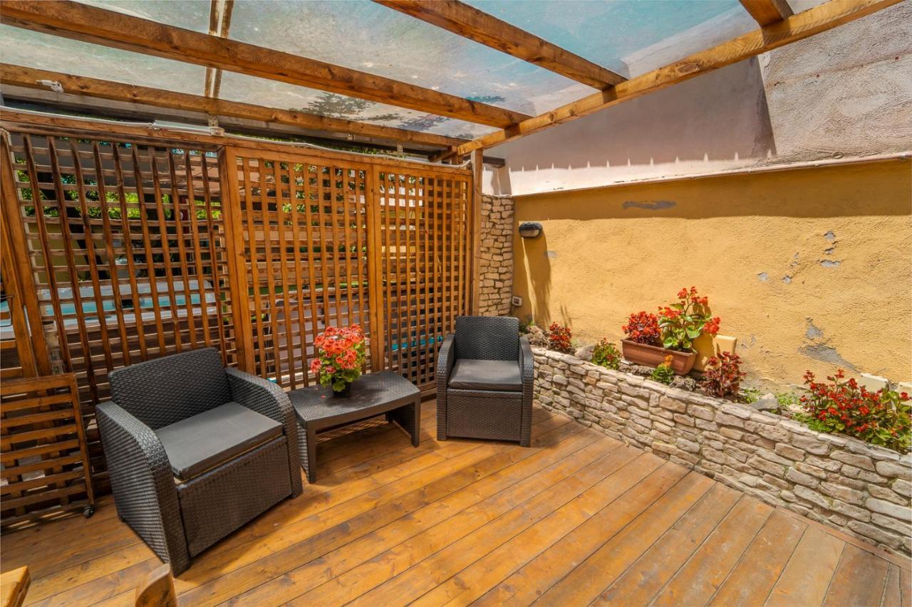 Bed and Breakfast Domus Vesuvia Torre Annunziata Zewnętrze zdjęcie